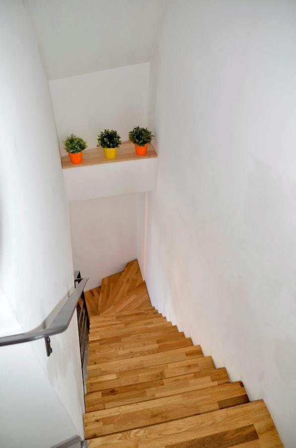 Whitley Cottage Condette Екстериор снимка